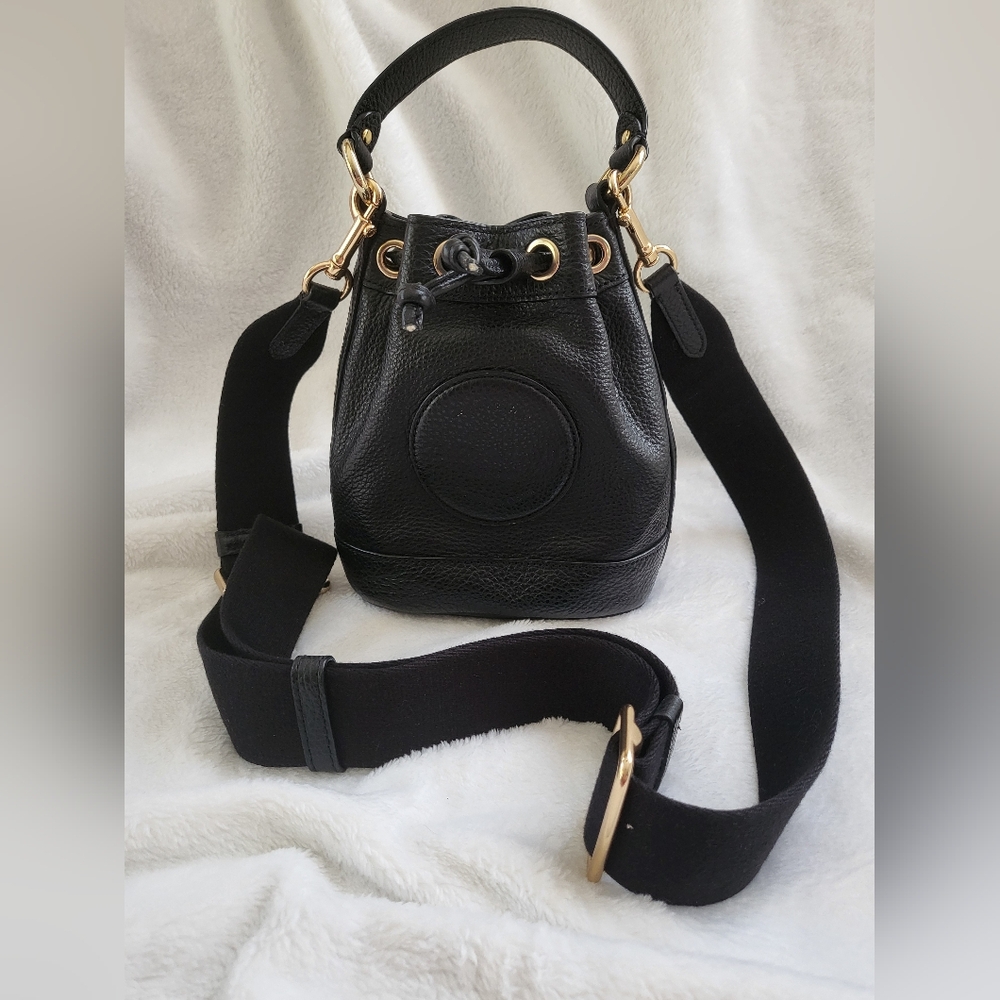 Coach Dempsey Drawstring Bucket Bag 15 With Coach Patch C5269